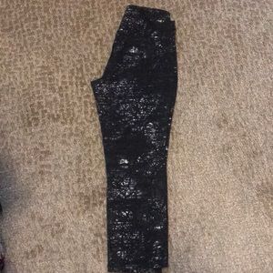 Size small work out capris